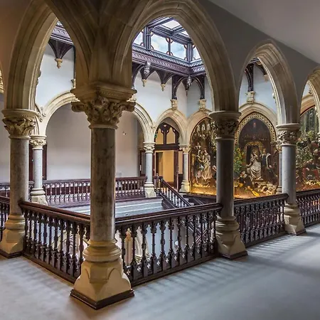 The Florence Stone Cross Mansion Lejlighed *